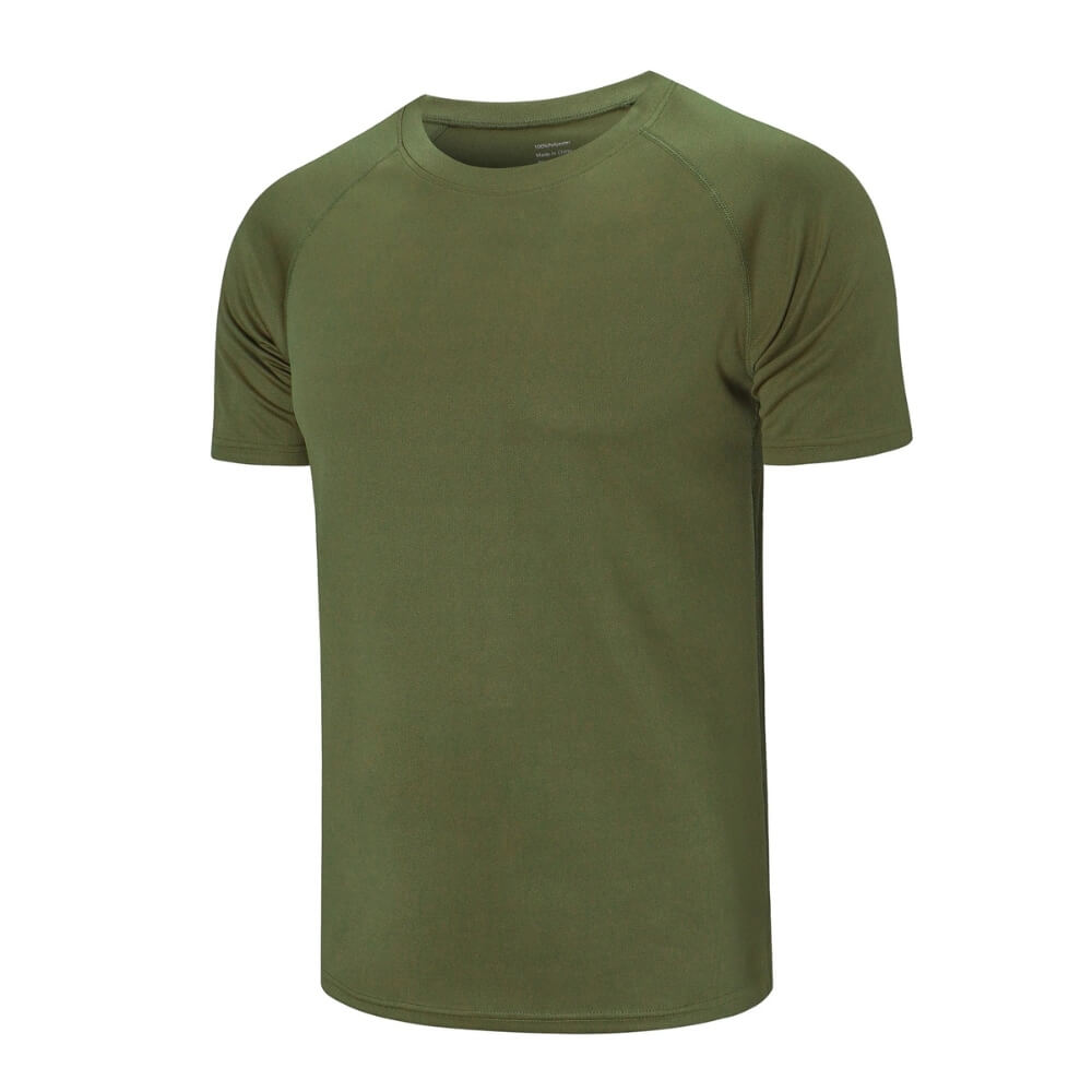 Grünes Funktionsshirt für Herren, bequem und langlebig für Outdoor-Aktivitäten.