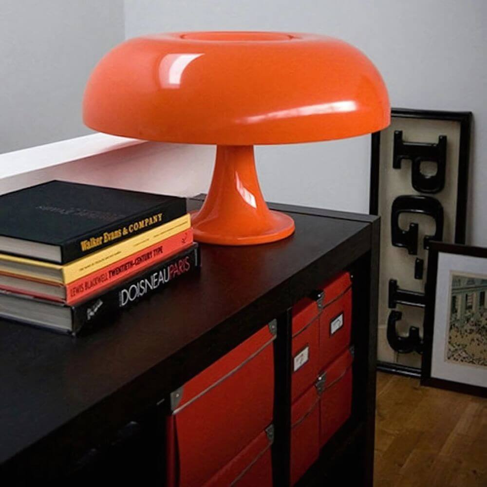 Moderne Tischlampe mit Kabel – stilvoll und vielseitig einsetzbar