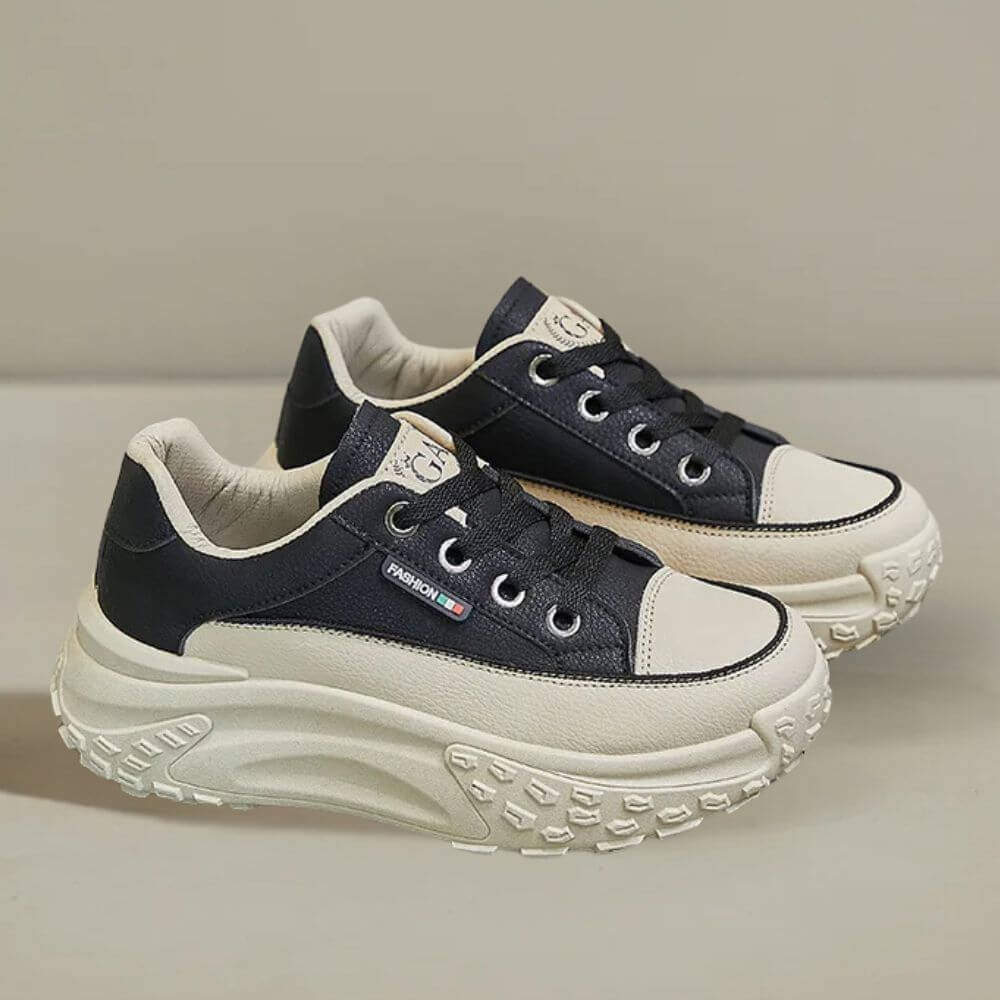 Michaela Sandalen in Schwarz bieten druckfreie Unterstützung und sind ideal für den täglichen Gebrauch.