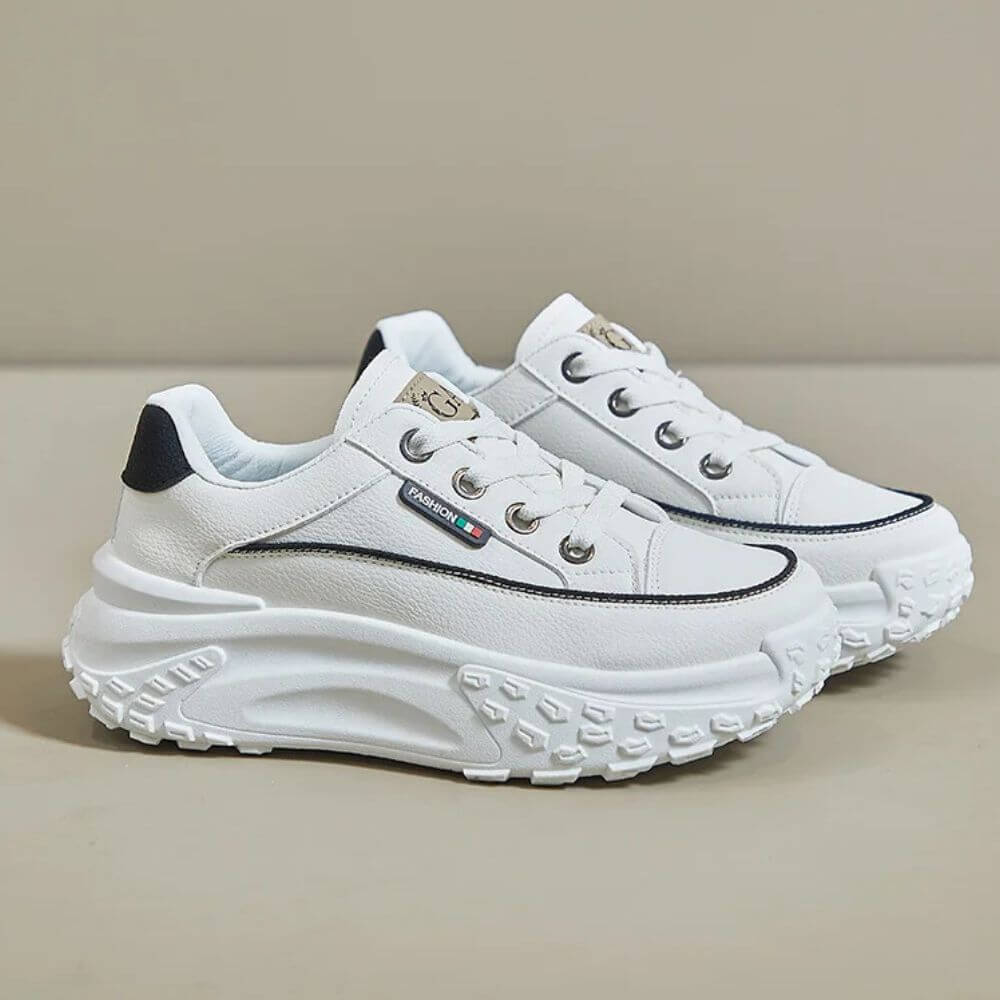 Michaela Sandalen in Weiß bieten optimale Fußausrichtung und langanhaltenden Komfort im täglichen Leben.