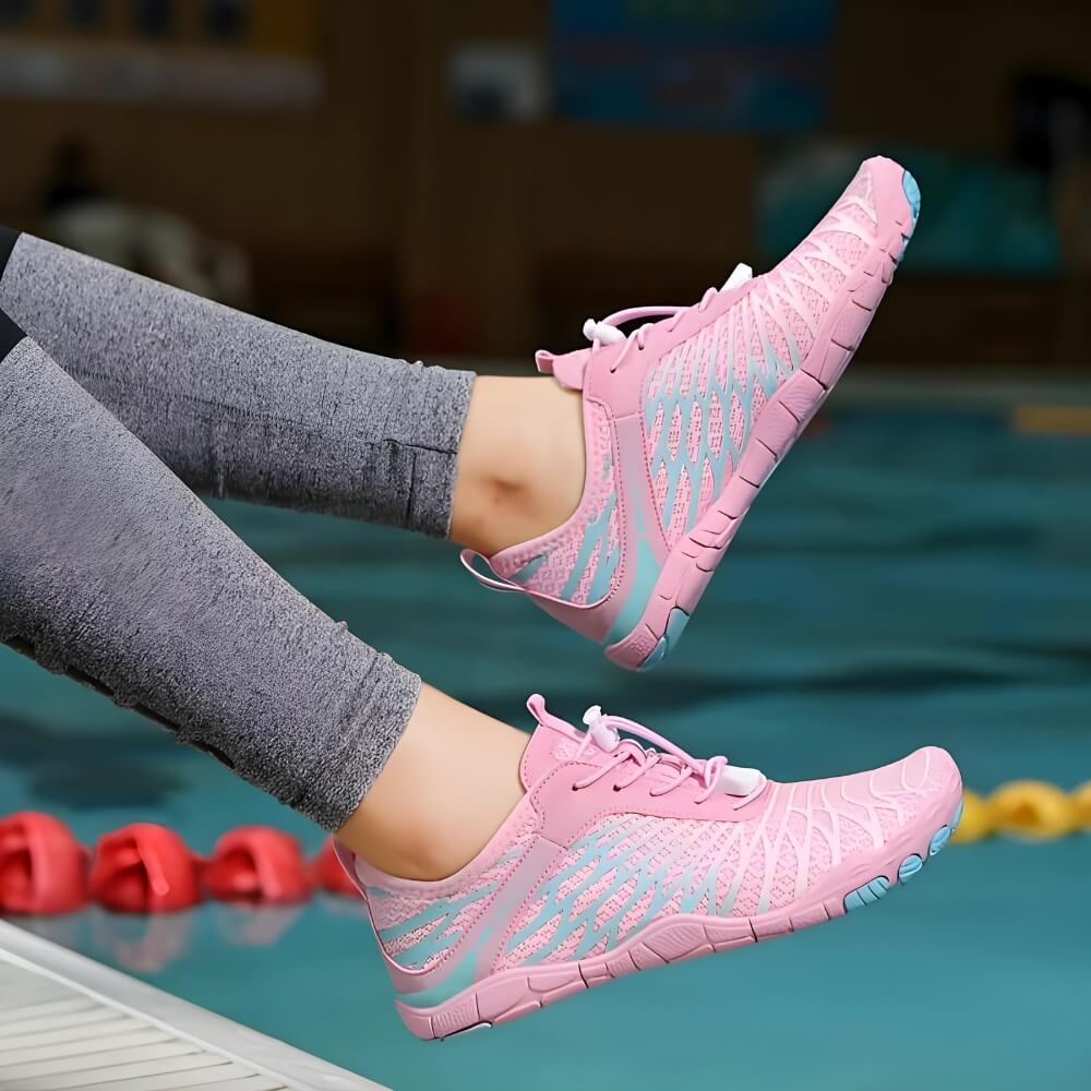 Barfußschuhe Pink/Türkis mit ergonomischer Passform. Unterstützt natürliche Fußbewegung für maximalen Komfort.